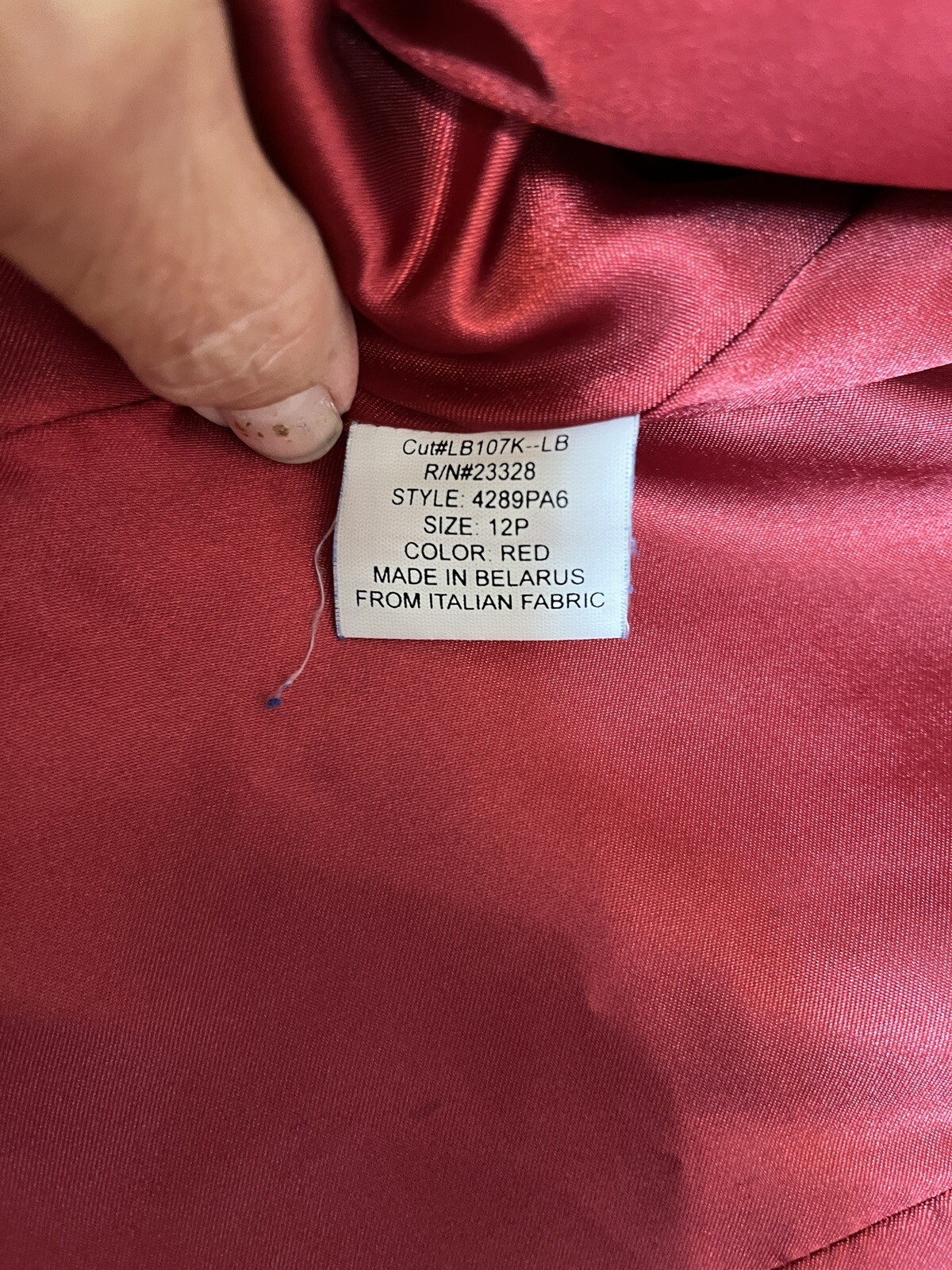 Kristen Blake Vintage Lambs Wool And Cashmere Med. Length coat size 12 steamed