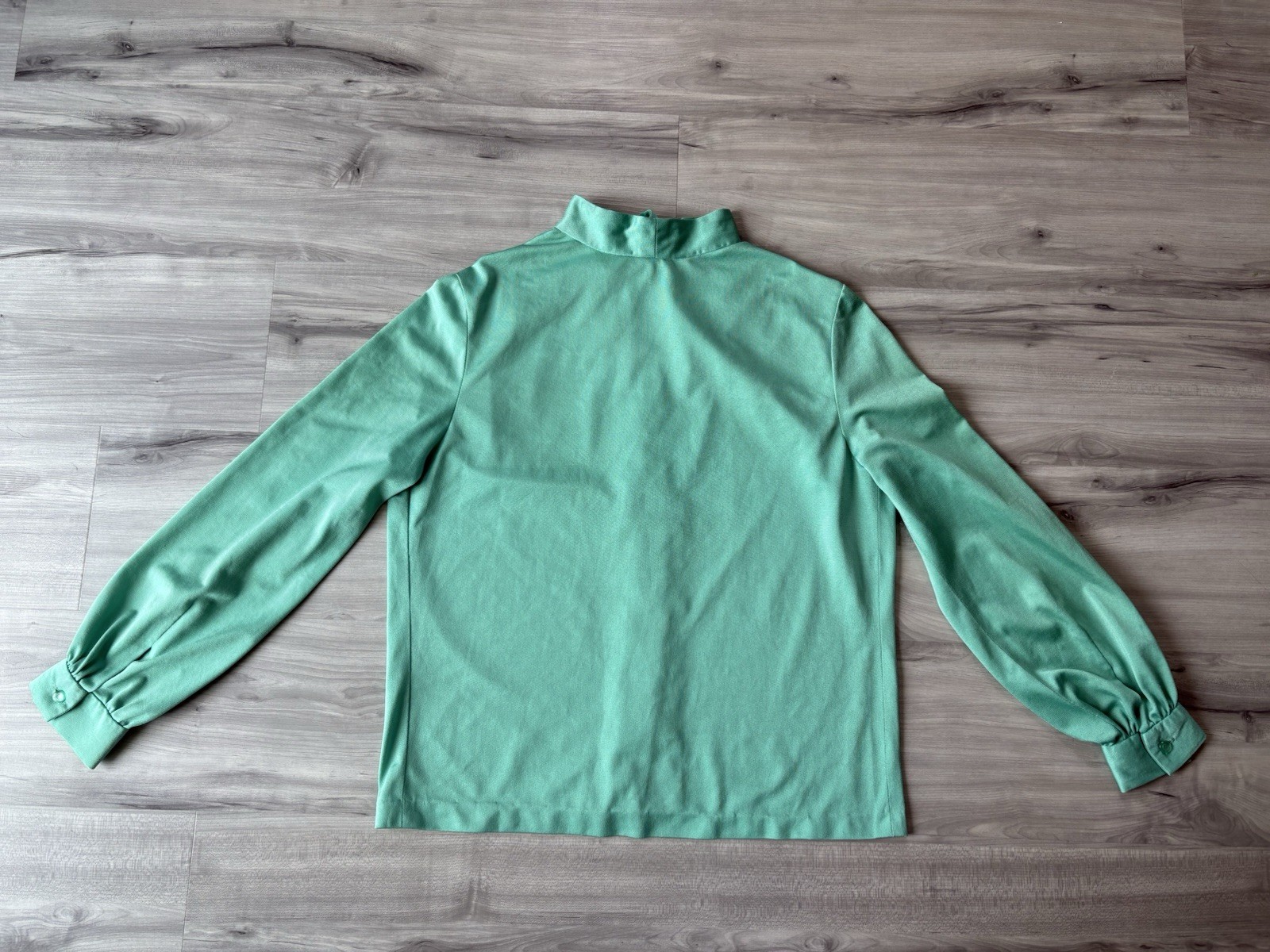 Vintage Handmade Pussy Bow Blouse Button Front Long Sleeve Aqua Green Size M