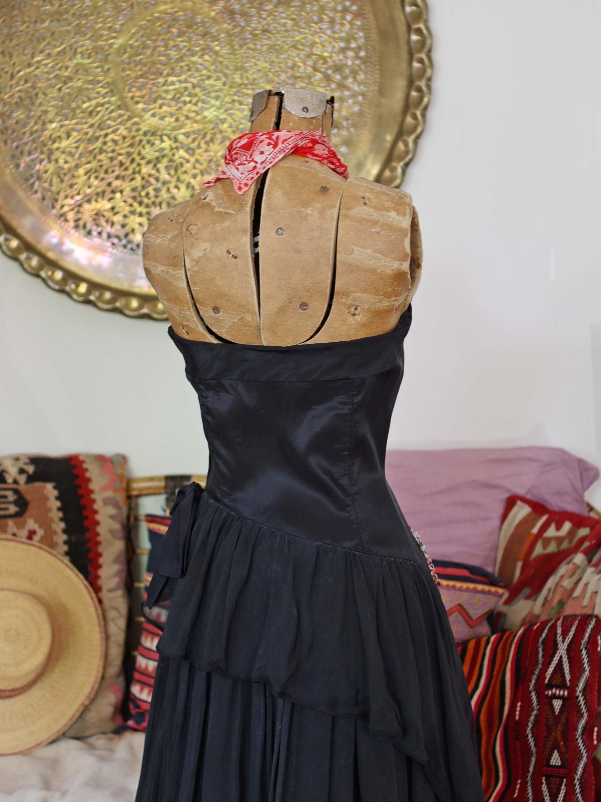 VTG 1940s Black Strapless Gown 40s Formal Evening Prom Dress Peplum Skirt Sequin
