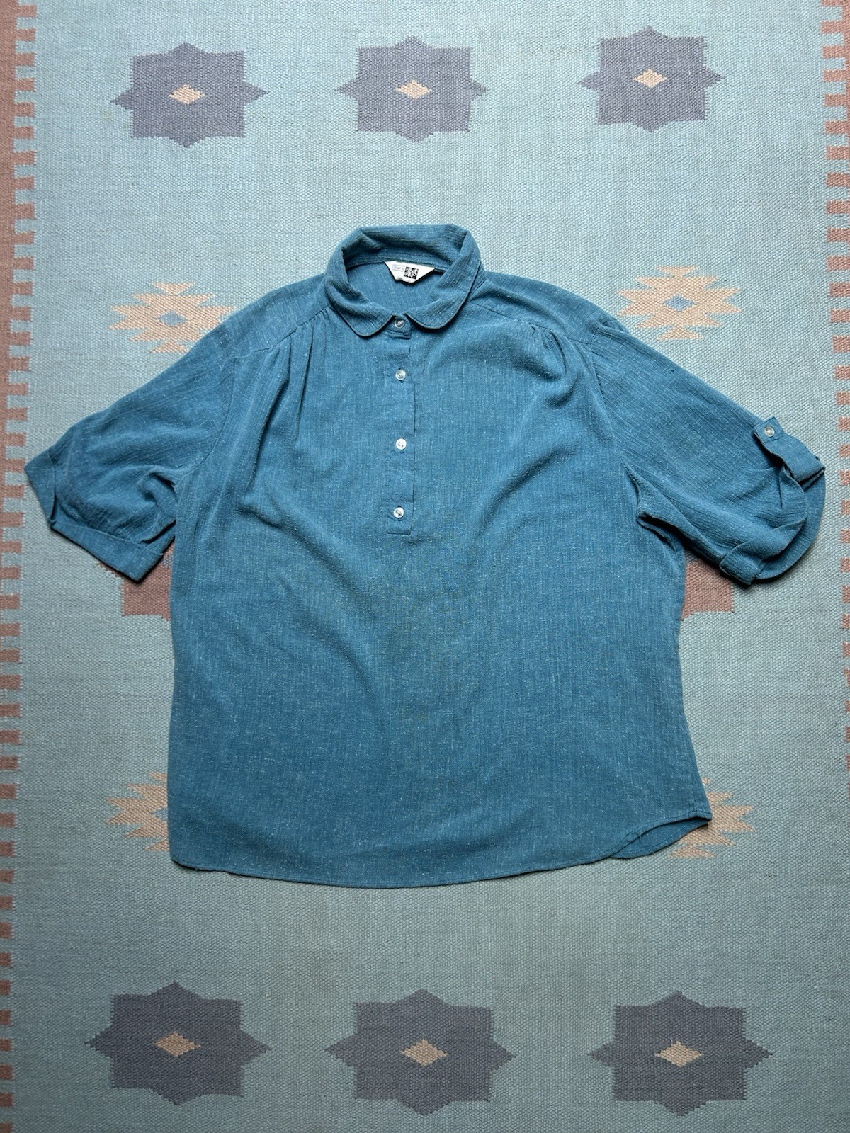 Vintage 70s short sleeve pullover shirt blue textured 1/2 button women’s 42 XL