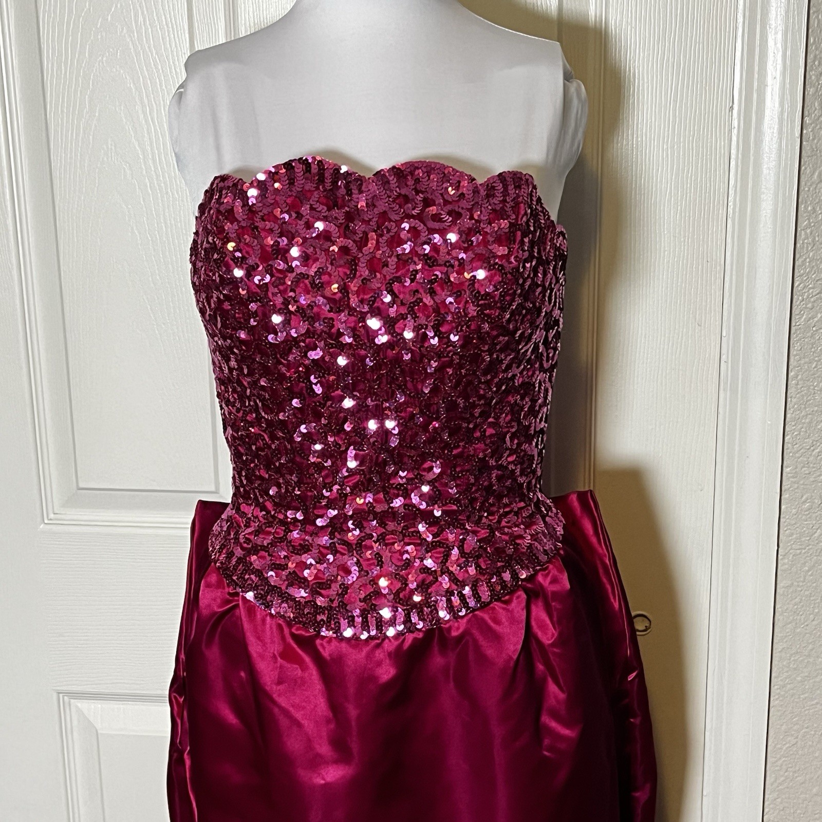 Vintage Mike Benet Satin 60s 70s Hot Pink Prom Formal Dress Sequin Scalloped