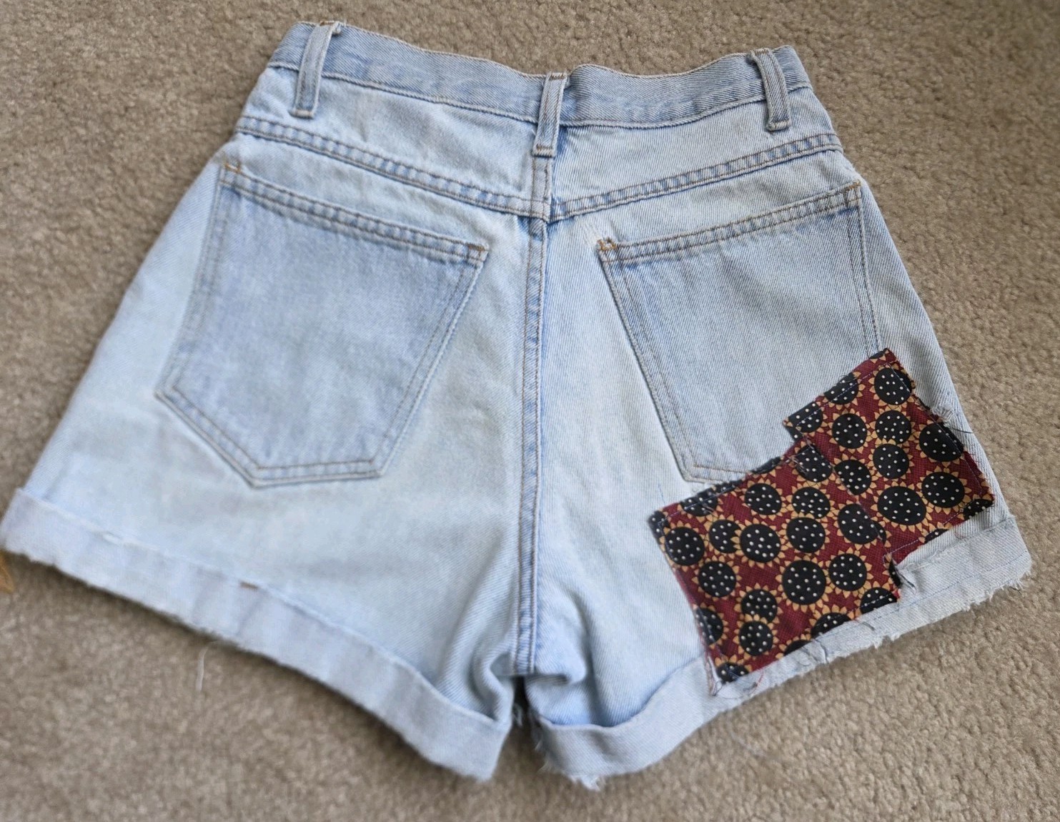 Vintage 90s Jean Festival Shorts – Nuovo Jeanswear County Seat – Size 5/6