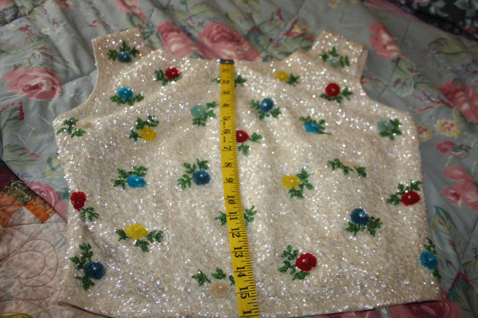 Vintage House of Gold Top Womens Size 42 Sequin Floral Beaded Sleeveless Wool HK