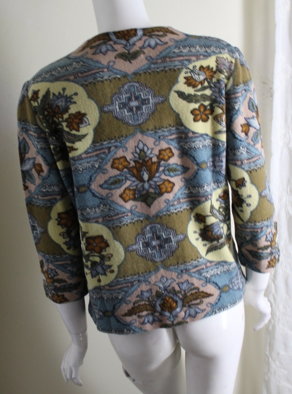 Vintage 1970s KIO 100% Wool Glam Art Boho Printed Cardigan Sweater Sz M L 10 12