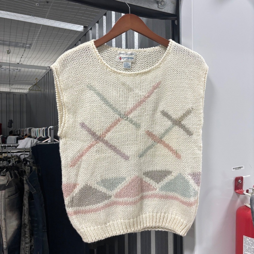 Vintage Currants Hand Loomed Knit Sweater Vest Large Cream Geometric Pattern