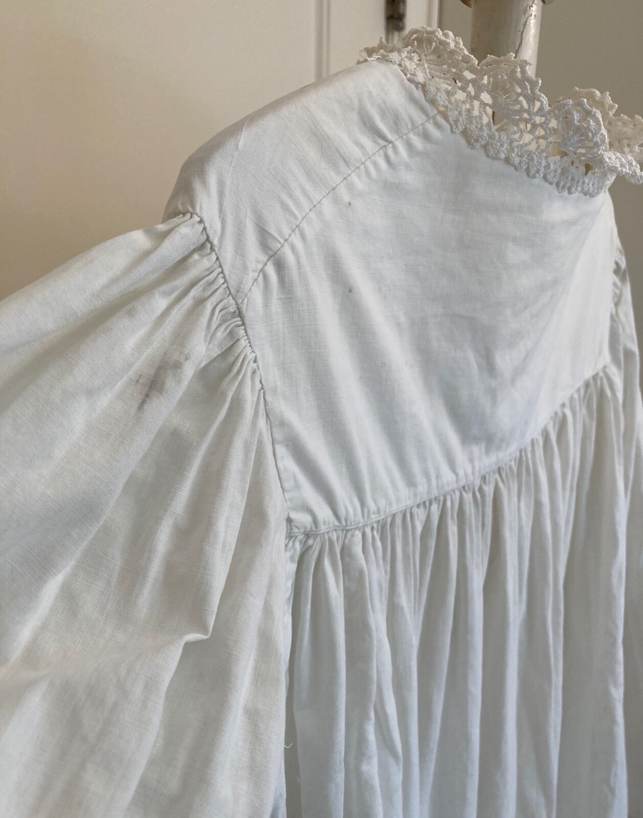 Antique Vintage Edwardian Victorian Heavy Cotton Long Nightgown 1880-1900s AS IS