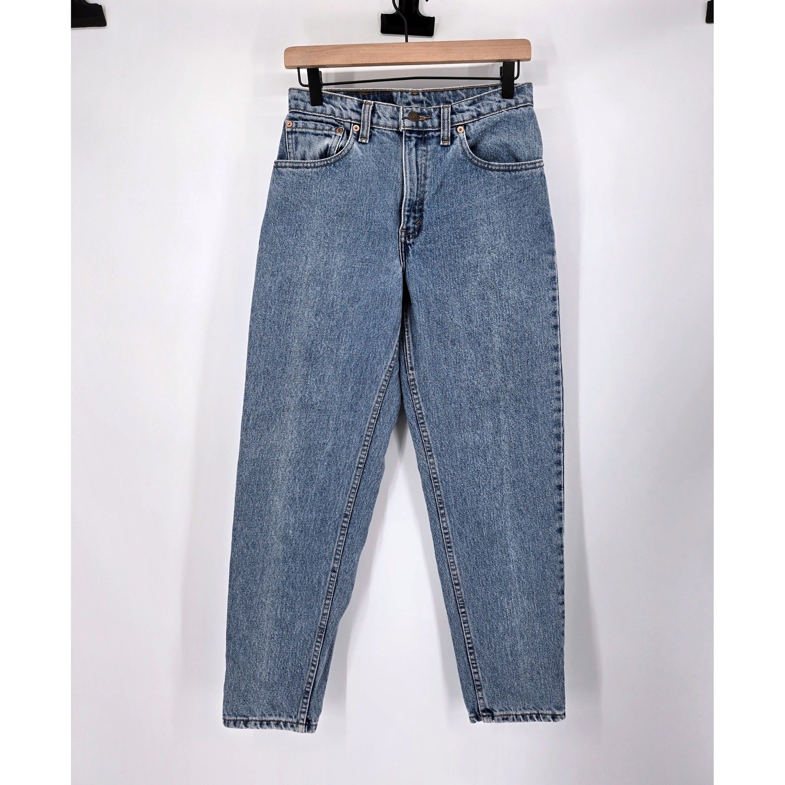 Levis 550 Relaxed Fit Tapered Leg Jeans Light Wash Denim 1996 Grunge Vintage 90s