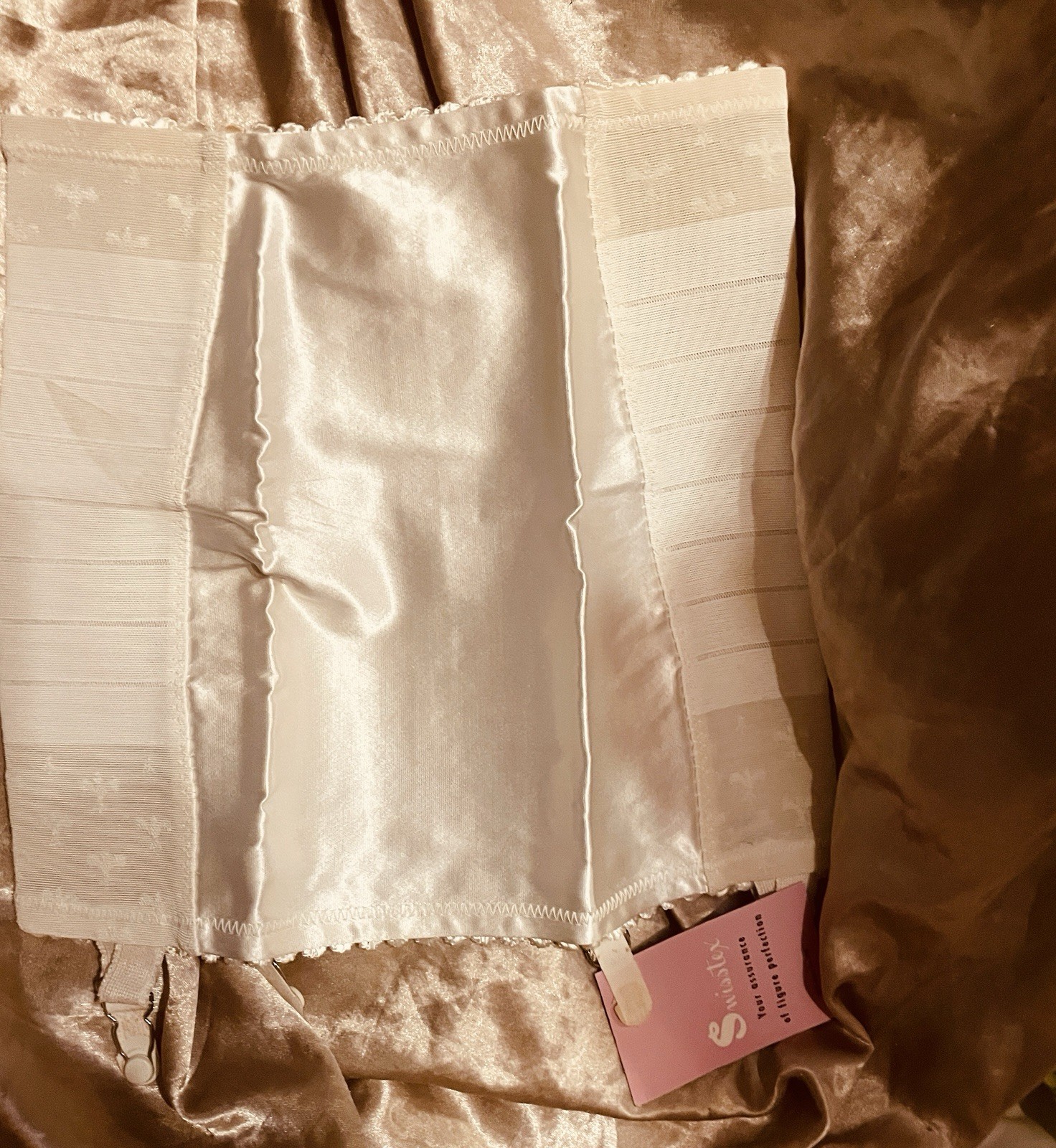 Vintage Plus Swisstex Heidi Creation Girdle W/4 Metal Garters Size : 39/40