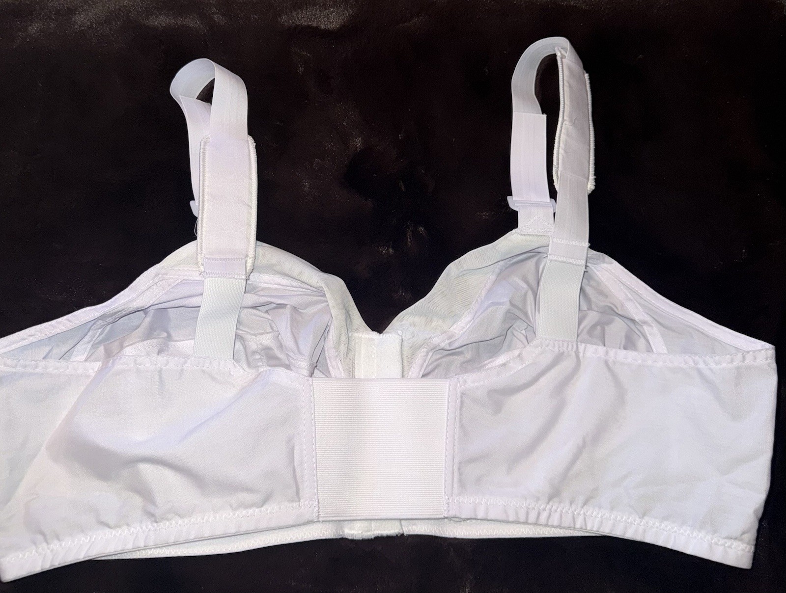 Vintage Exquisite Form Bra 42c Front Hook White Wireless