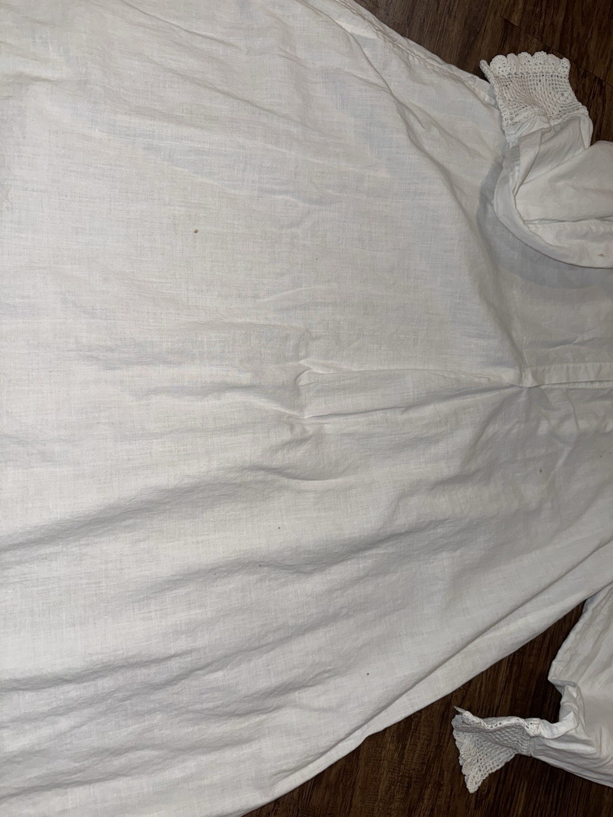 Antique 1900s Edwardian White Cotton Nightgown Hand Crochet Lace Yoke Cuffs