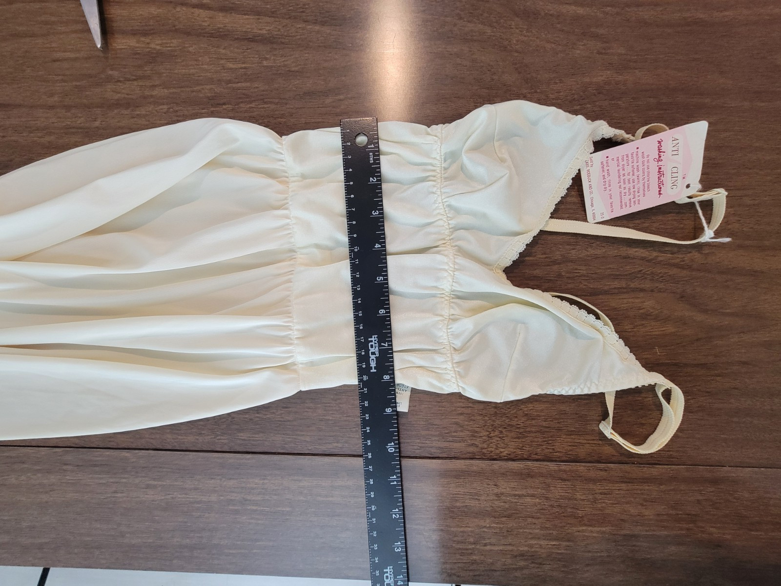 Vintage The Sears Doesnt Slip Low Back Anti-Cling Cream Formal Size 34 Deadstock