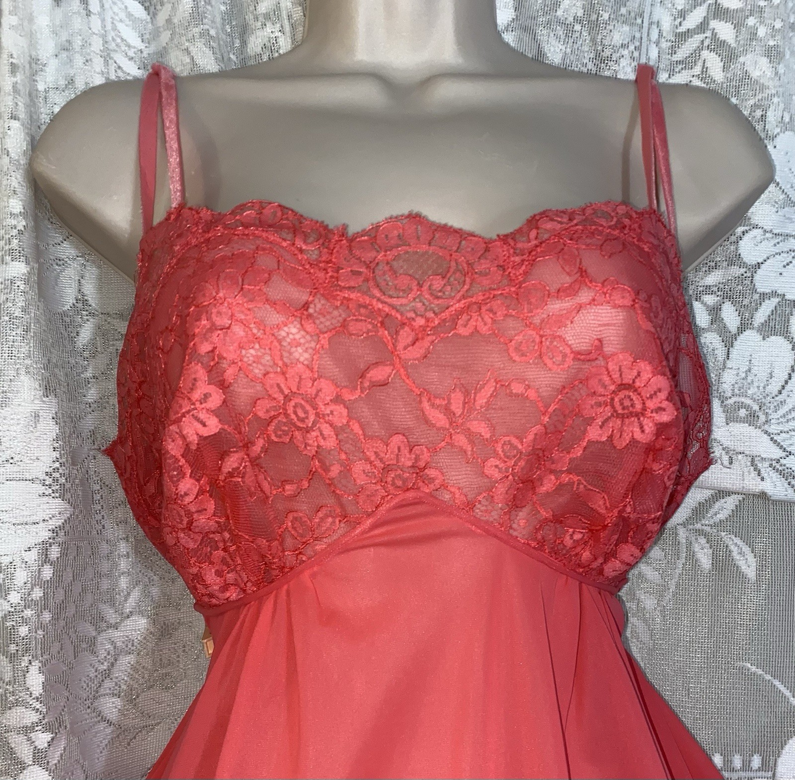 VTG Gossard Artemis 36 M Deep Rich CORAL Peignoir Robe Nightgown Gown w Lace Set