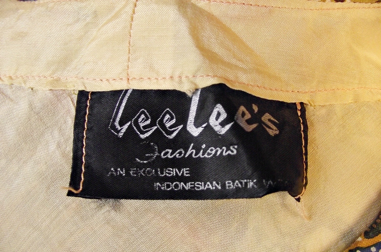 BOHO MOD Vtg 1960s Hippie Poncho Patchwork Batik Lee Lee’s Fashions