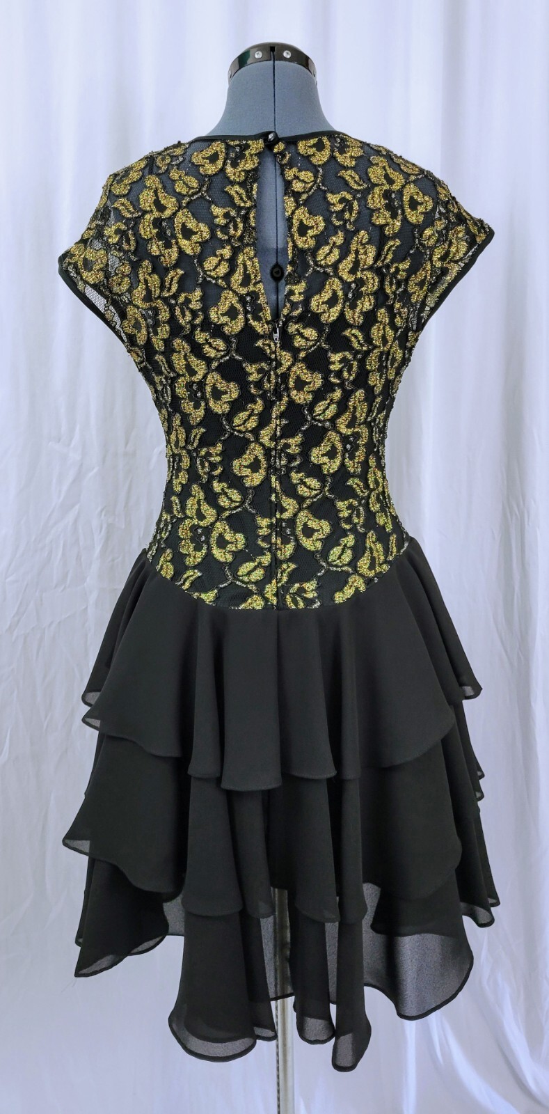 Vintage Late Edition Gold & Black Lace Bodice Dress w Tiered Skirt Size 10