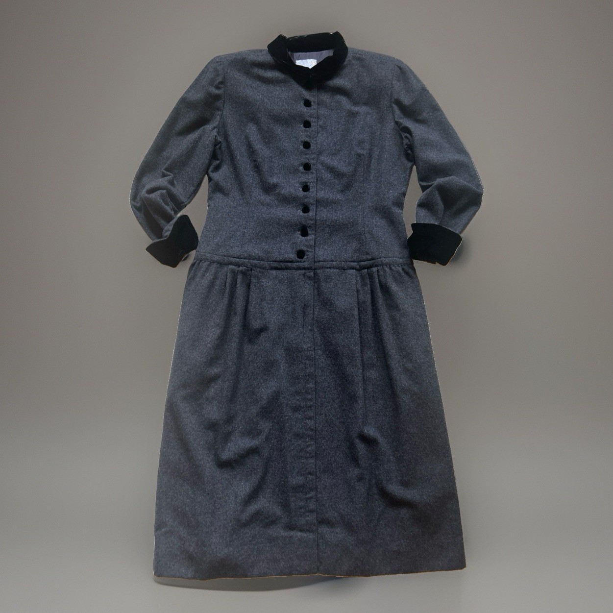 Vintage John Sims Co Gray Wool Coat Dress Velvet Collar Cuffs 1950s New Look