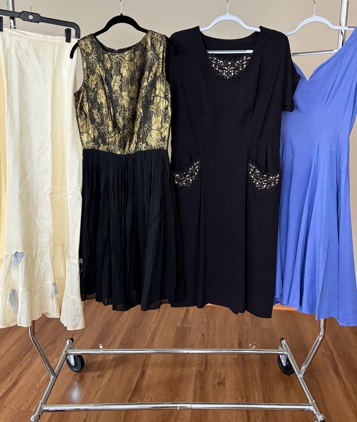Women’s Vintage 1940’s-50’s Clothing lot Dress lot resellers lot