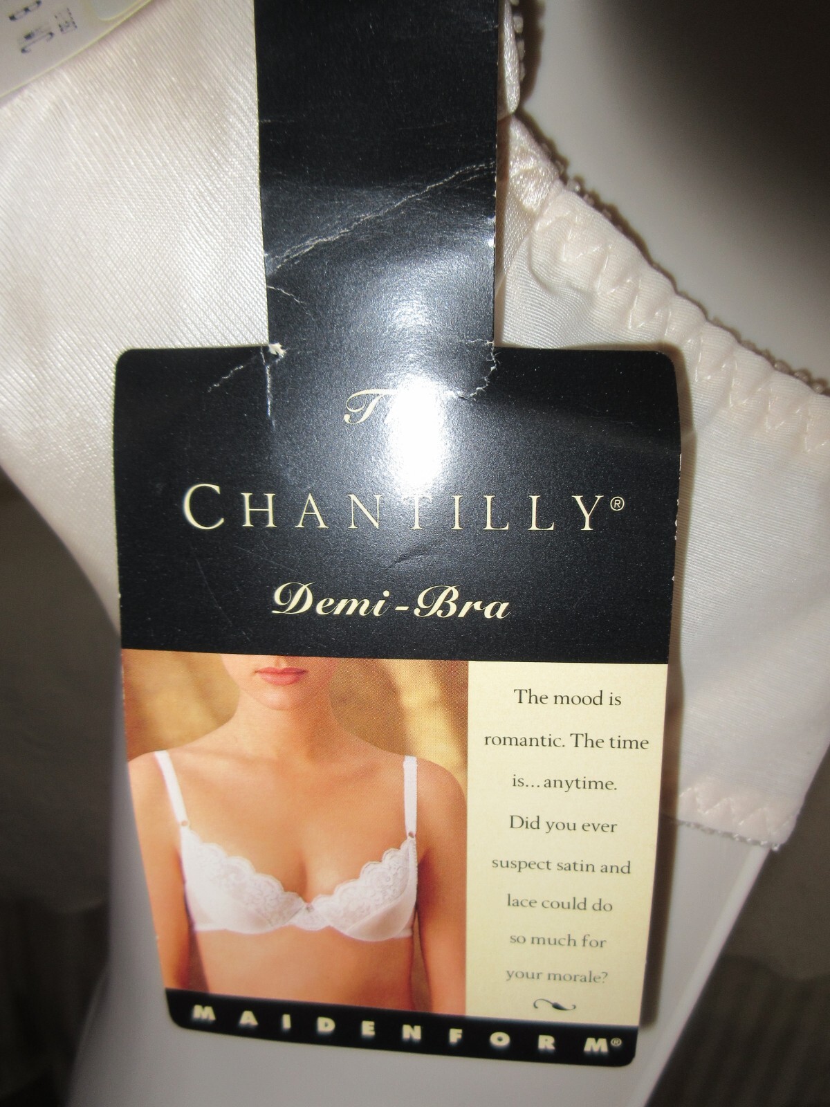 MAIDENFORM style 7387 lined CHANTILLY LACE UW demi – bra sz 36 B NOS disc