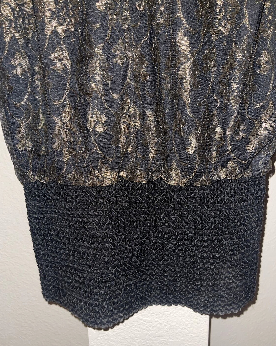 SIASIA NEW YORK Dress Size 6 Made in USA Black with Gold