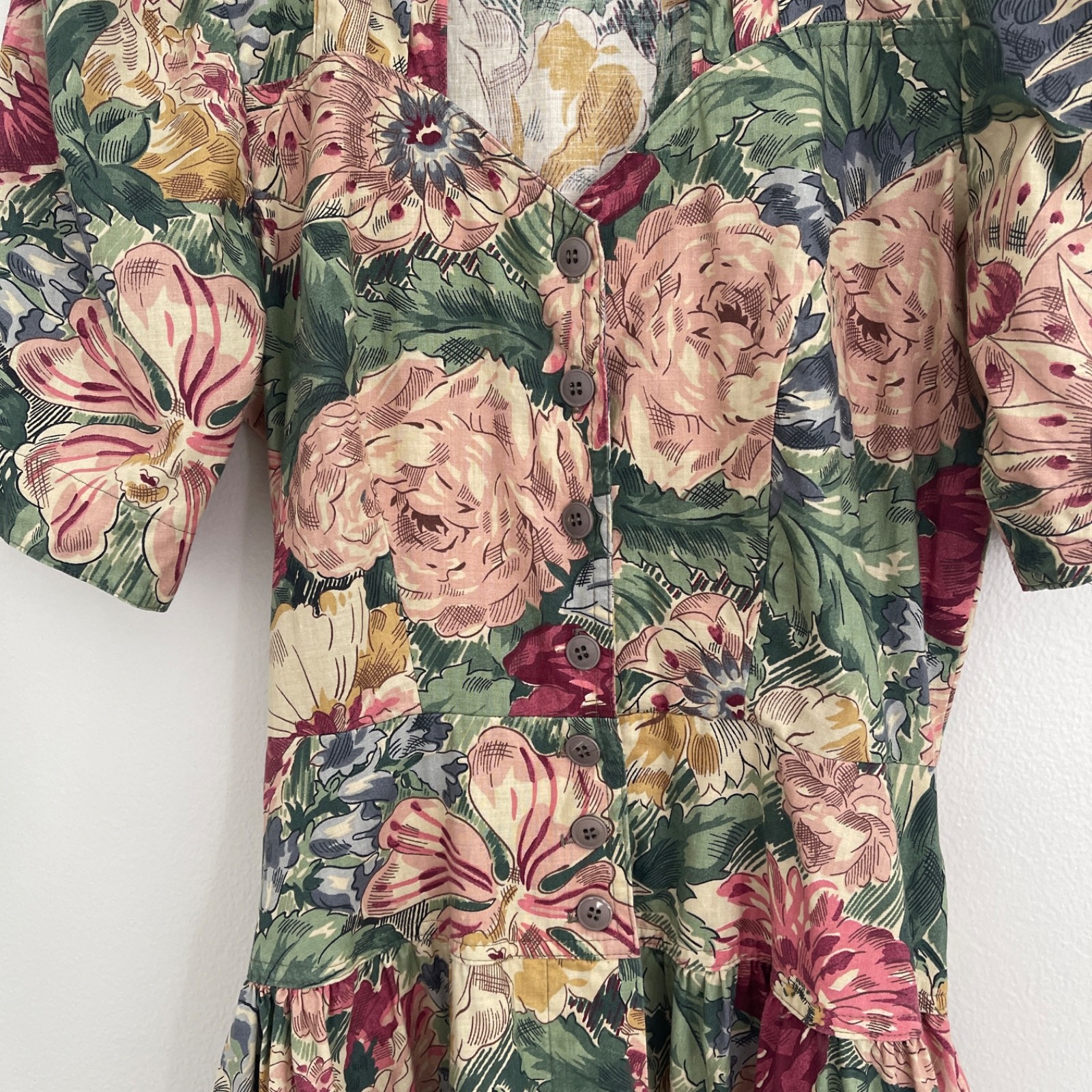 Vintage Carol Anderson sweetheart neckline floral fit and flare dress