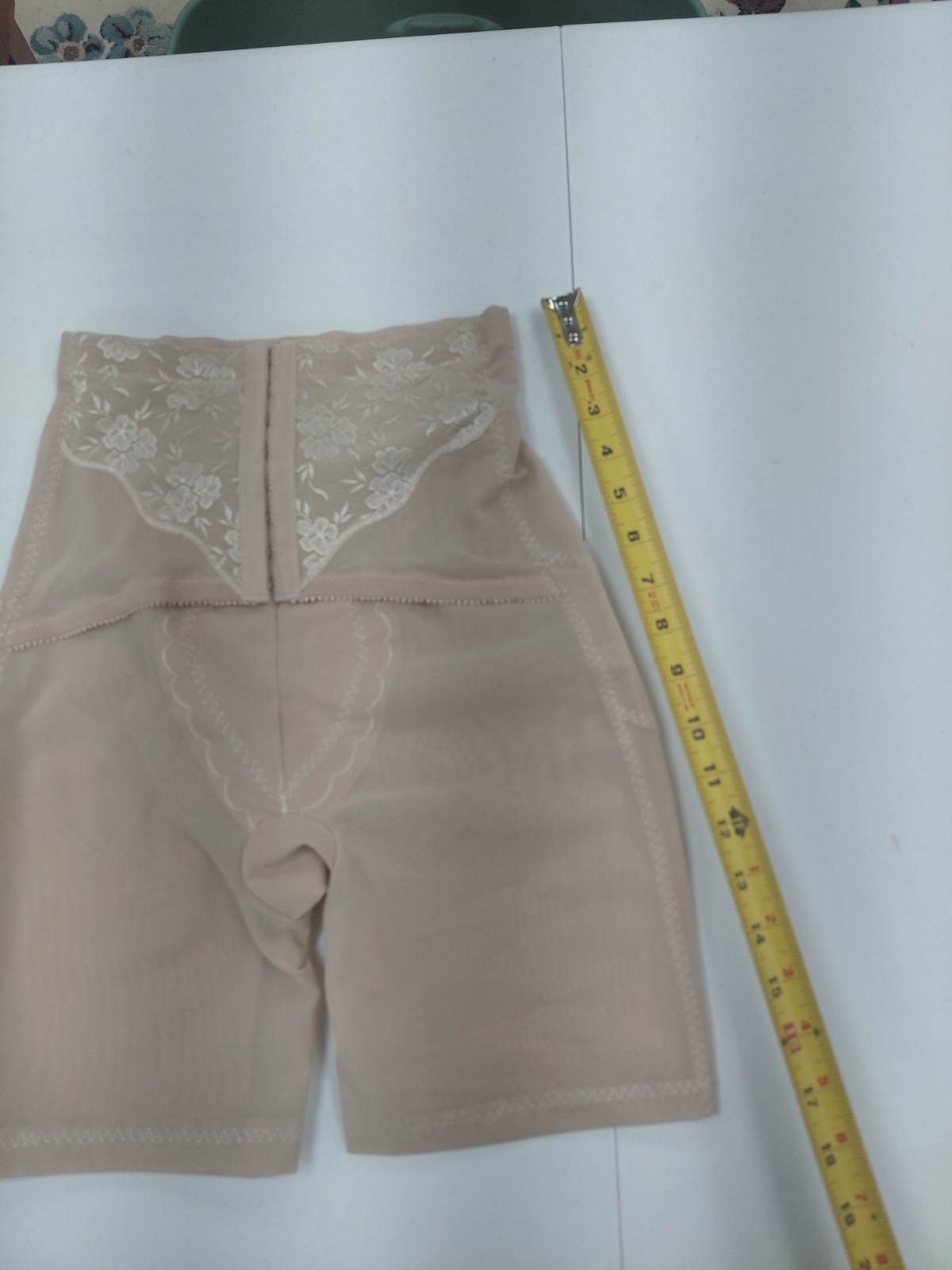 Vintage Crown-nette Girdle No Garter Size 30