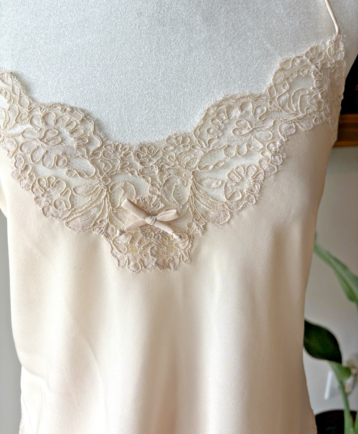 VTG TAGGED: LESLEY BLAKEMAN” CAMISOLE & TAP PANTS, NEVR WORN, SIZ M, TEXTUR LACE