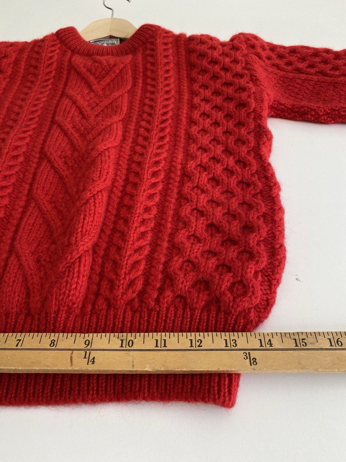 Vintage Kent & Curwen M 100% Pure New Wool Cable Knit Sweater Red Holiday