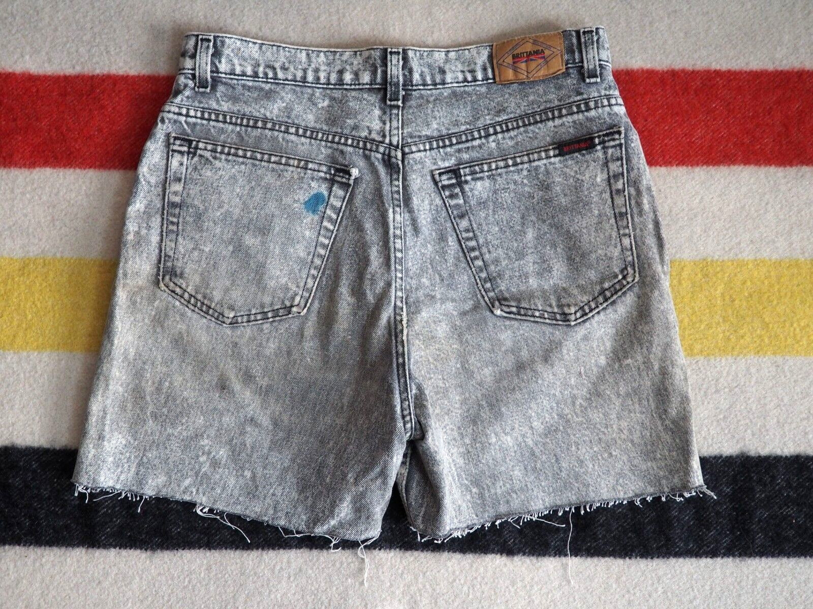 VTG 80s Brittania Faded Gray Acid Wash High Waist 31W Denim Logo Shorts