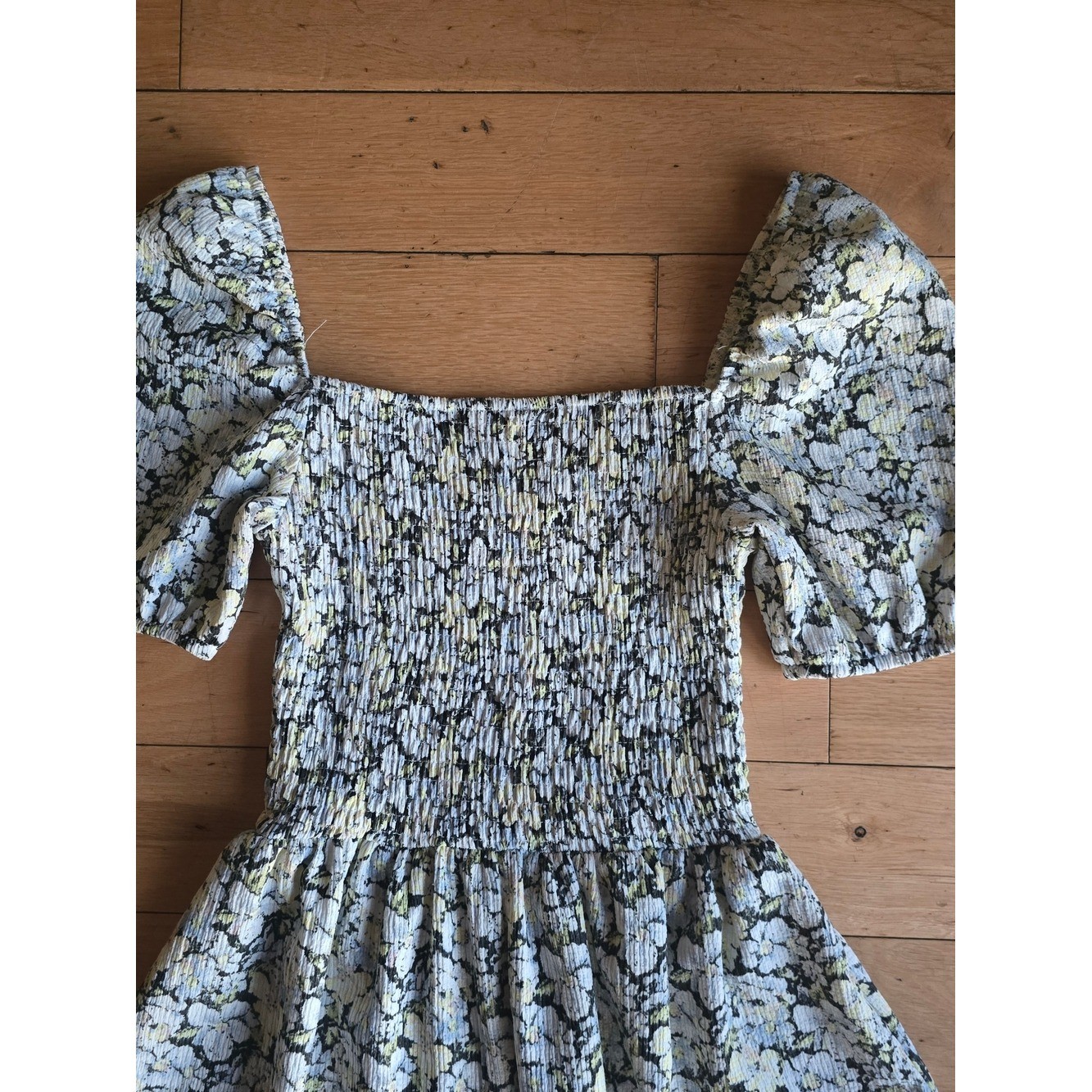 H&M Floral Puff-Sleeve Smocked Midi Vintage Cottagecore Boho Romantic Soft Girl
