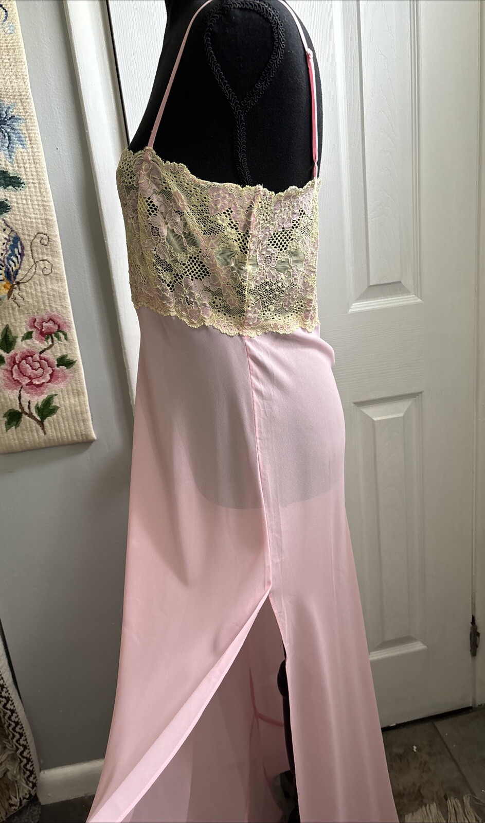 Vntg SLIP DRESS LINGERIE Pink CHIFFON Yellow LACE NIGHT GOWN VICTORIAS SECRET