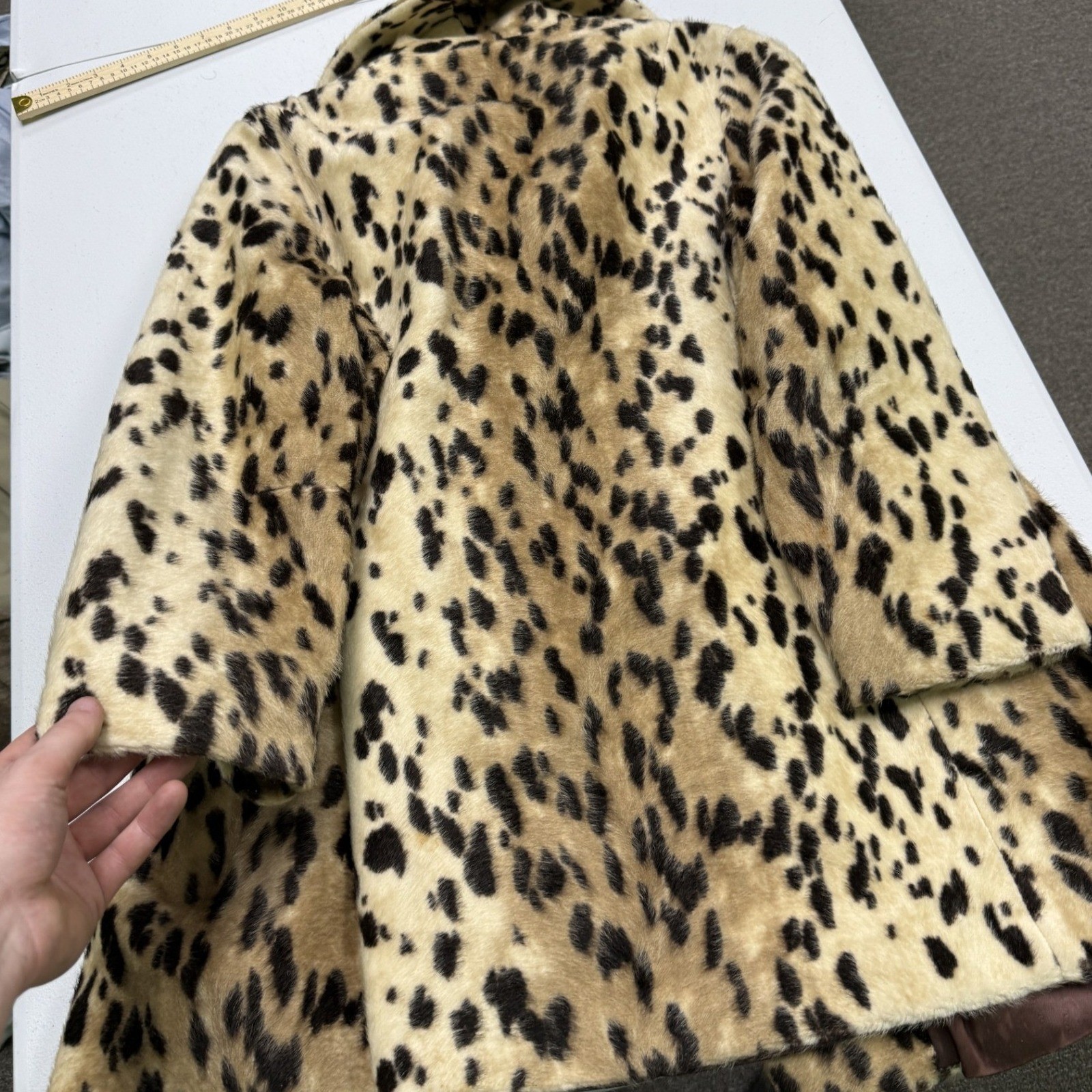 Safari Russel Taylor Faux Fur Coat Womens M Leopard Print Excellent Vintage 60s