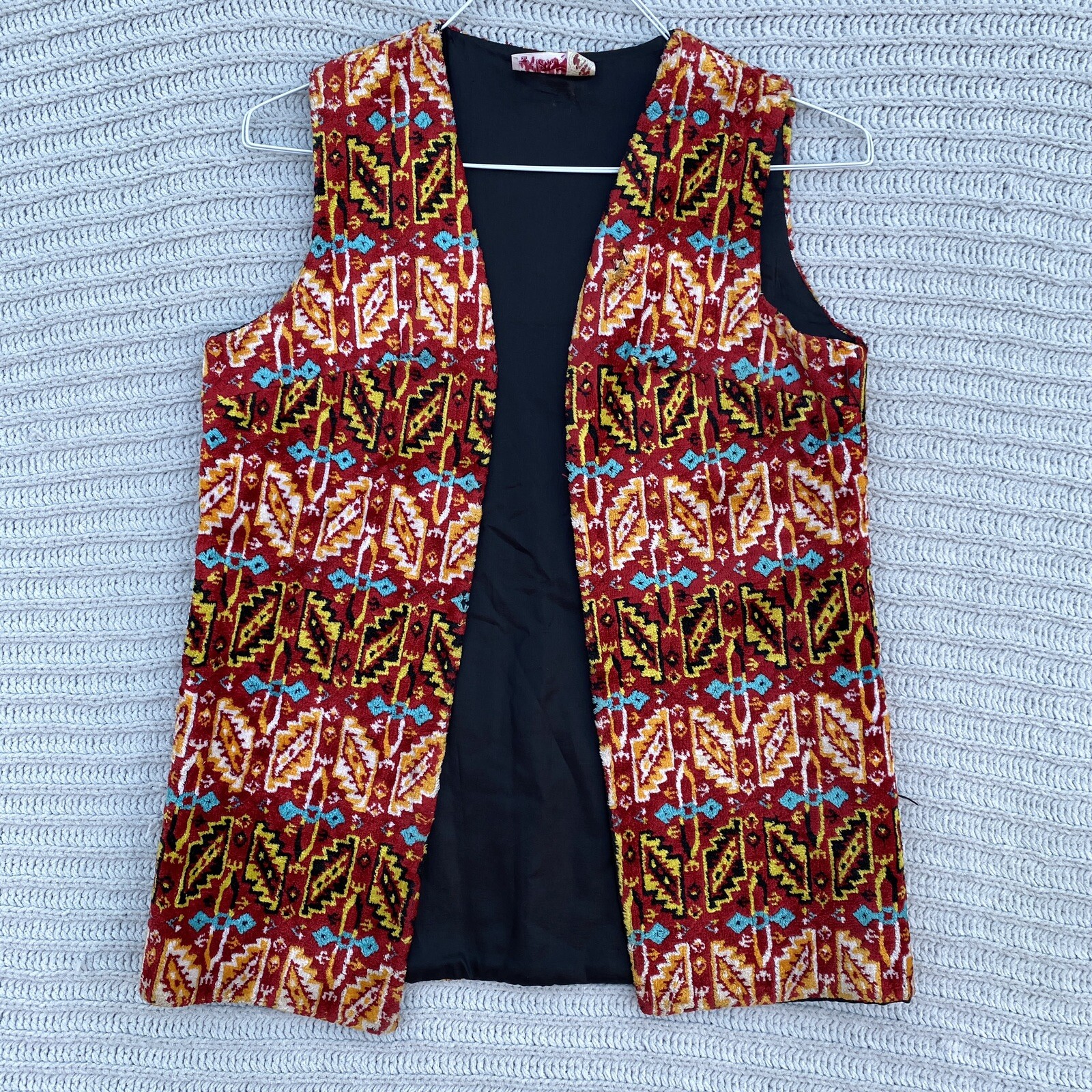 VINTAGE Aladdin 70s Carpet Tapestry Vest, Bright Multicolor Womens Sz Medium