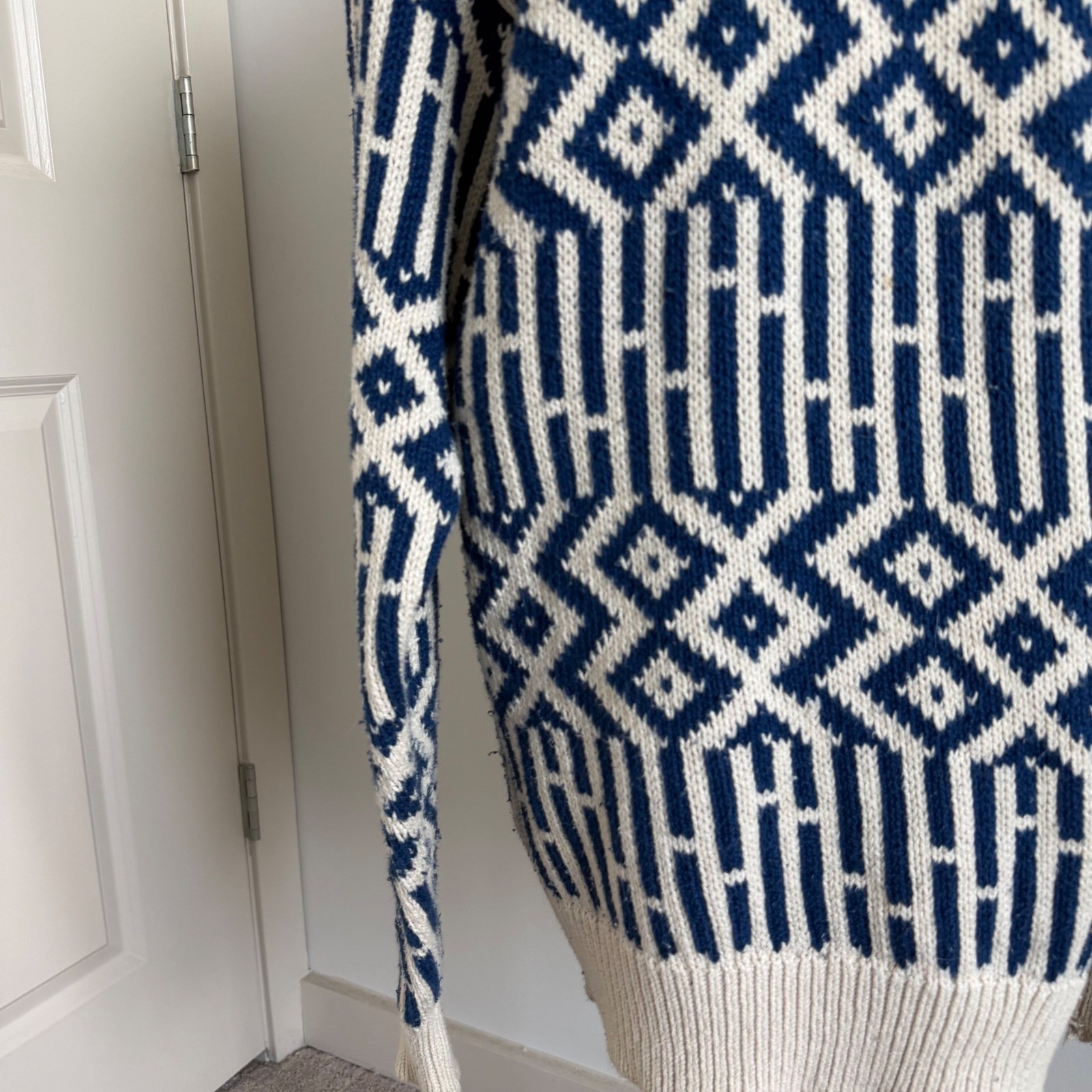 Vintage British Khaki 100% Cotton Print Crewneck Sweater