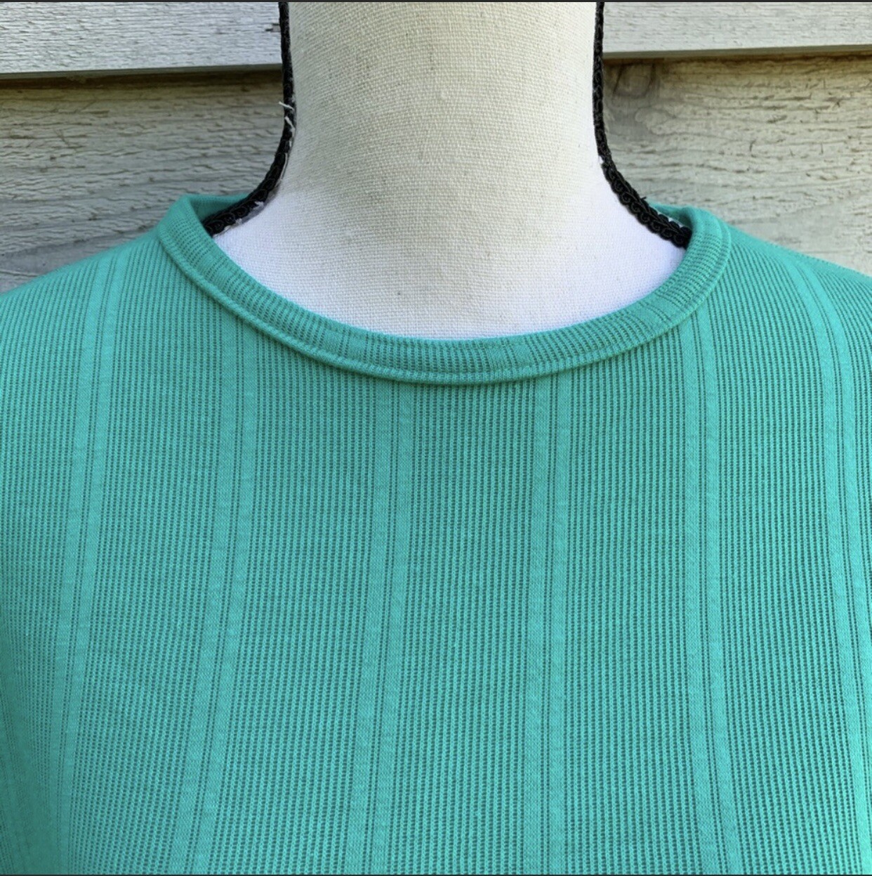 Vintage 90s Company Collection NWT Deadstock Green/Blue Basic Crewneck T Shirt