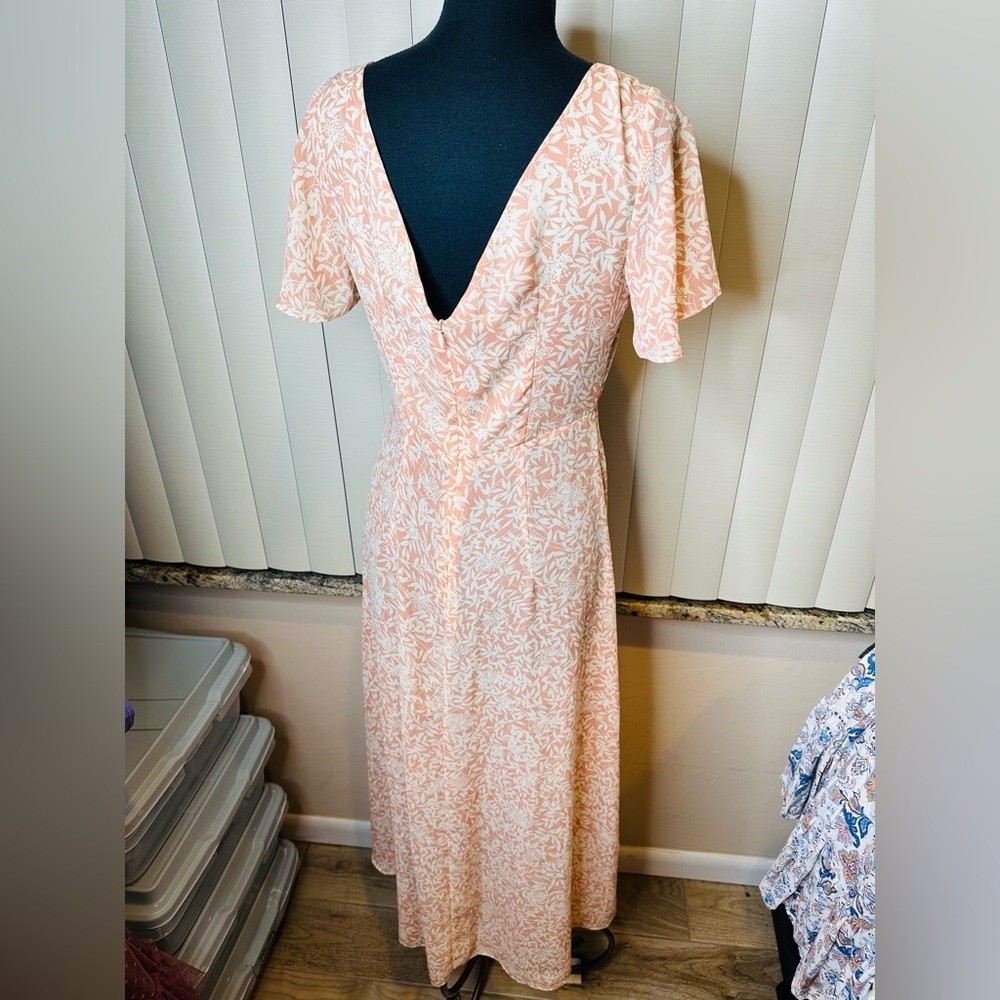 Bonnie Strauss Vintage Floral V-Neck Pink Maxi Dress