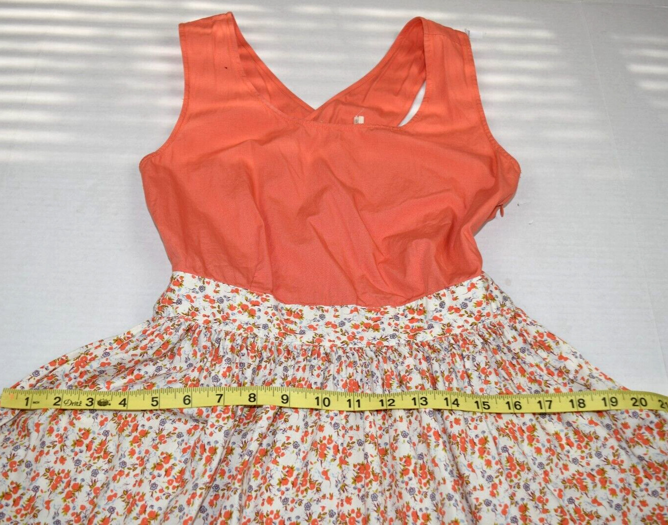 Vintage Dress Size S 70s Peachy Orange White Floral Skirt Crisscross Back