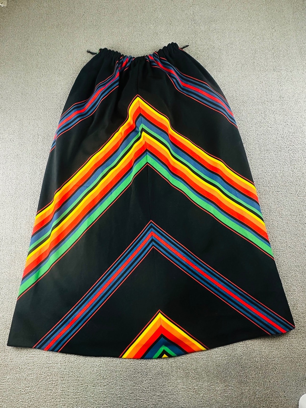 Vintage Carol Henry Maxi Skirt Women 38 Multi Color Chevron Rainbow USA Hippie