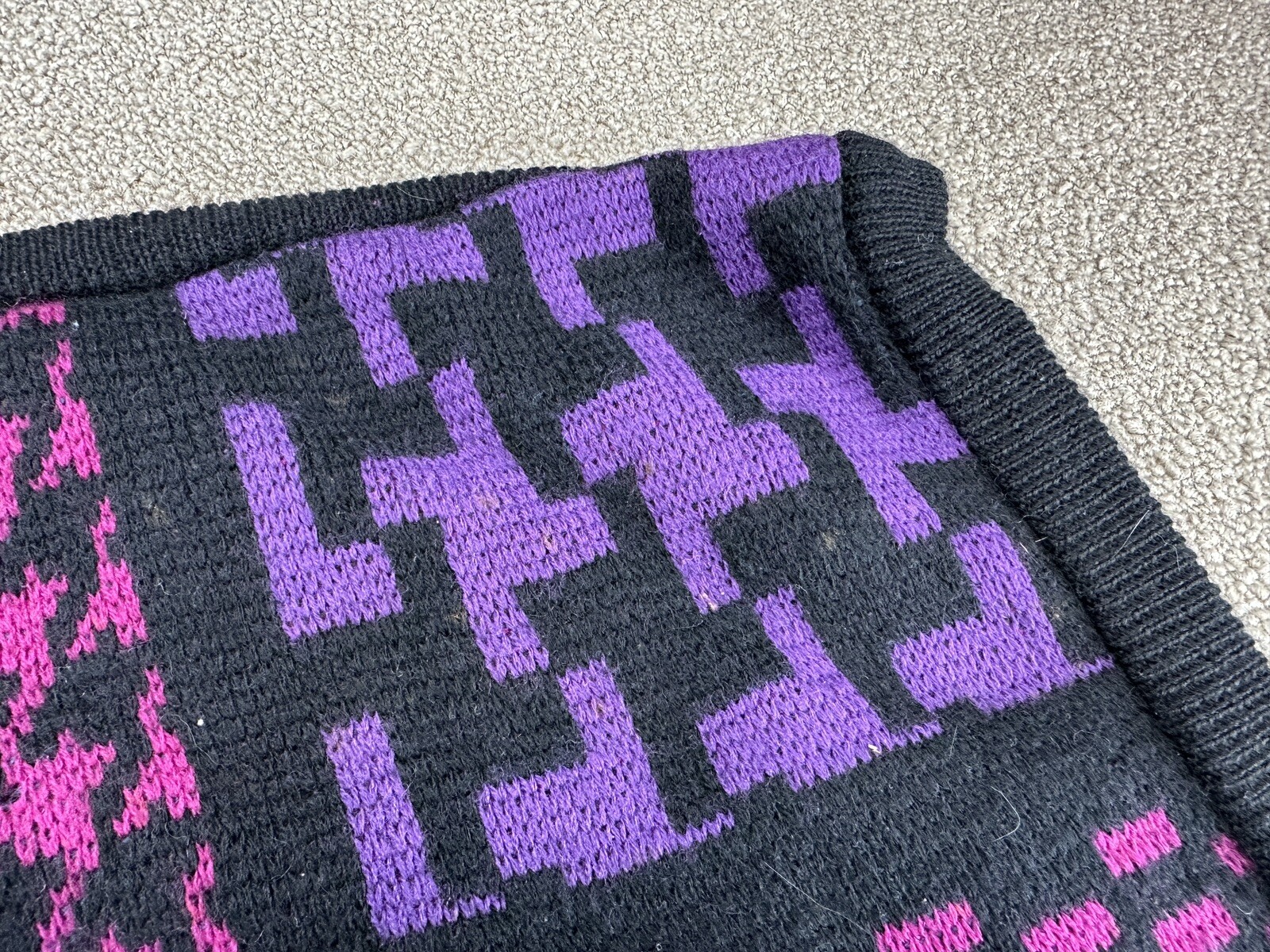 Women’s Dalton Sweater XL Colorful Boxy Black Pink Purple Geometric VTG
