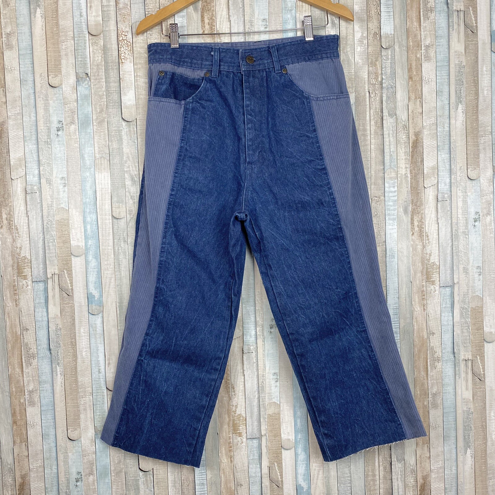 Vintage Branded Lion 29 30 Ultra High Rise Waist 70s Crop Jean 100% Cotton Retro