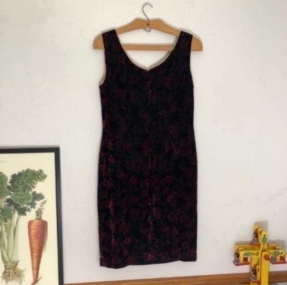 Vintage Lisa Michaels Petite glitter and velvet dark floral dress size 10