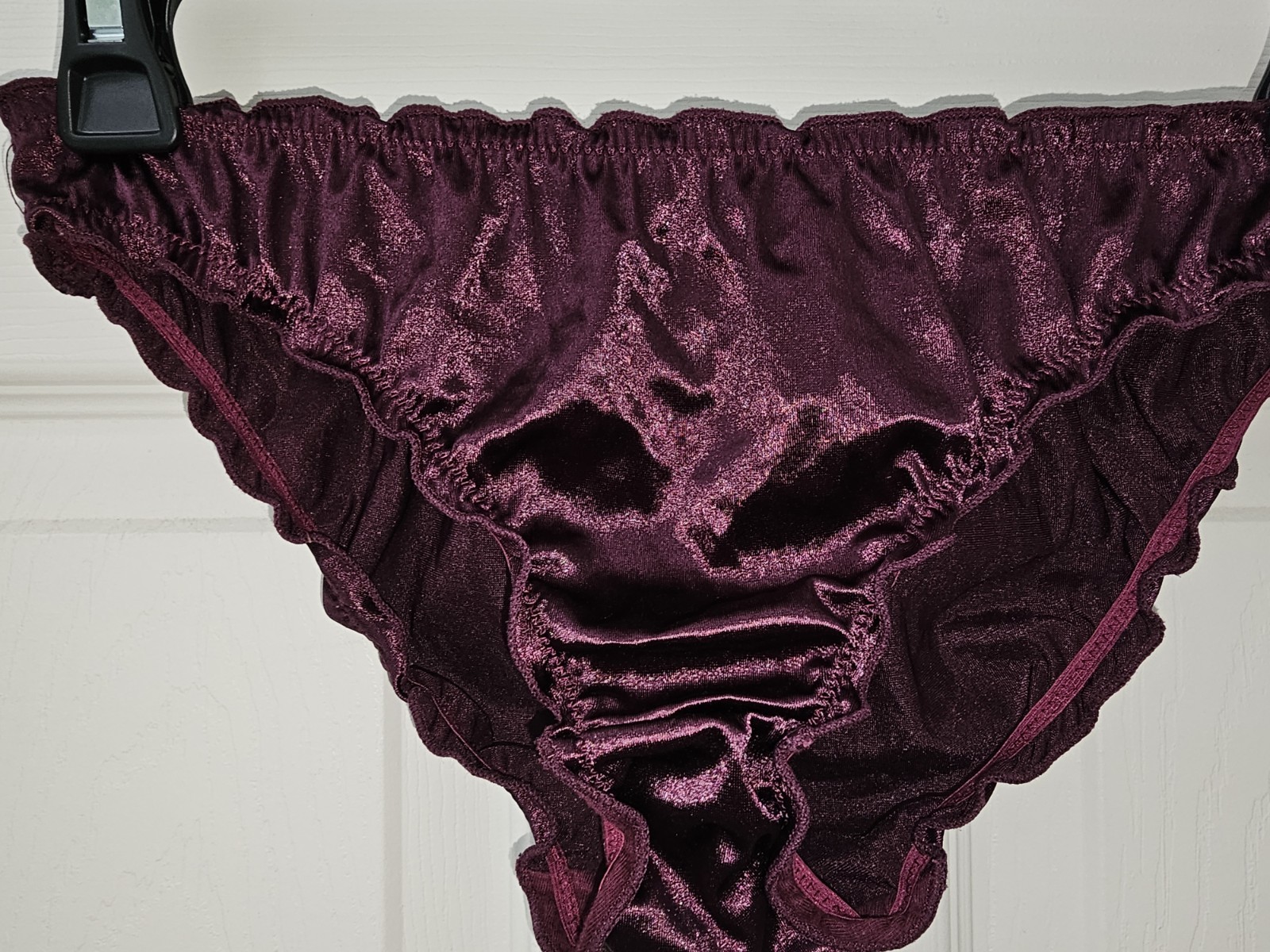 Vintage Ruffle Glossy Deep Purple Super Soft Nylon Satin Bikini Panties Size Med