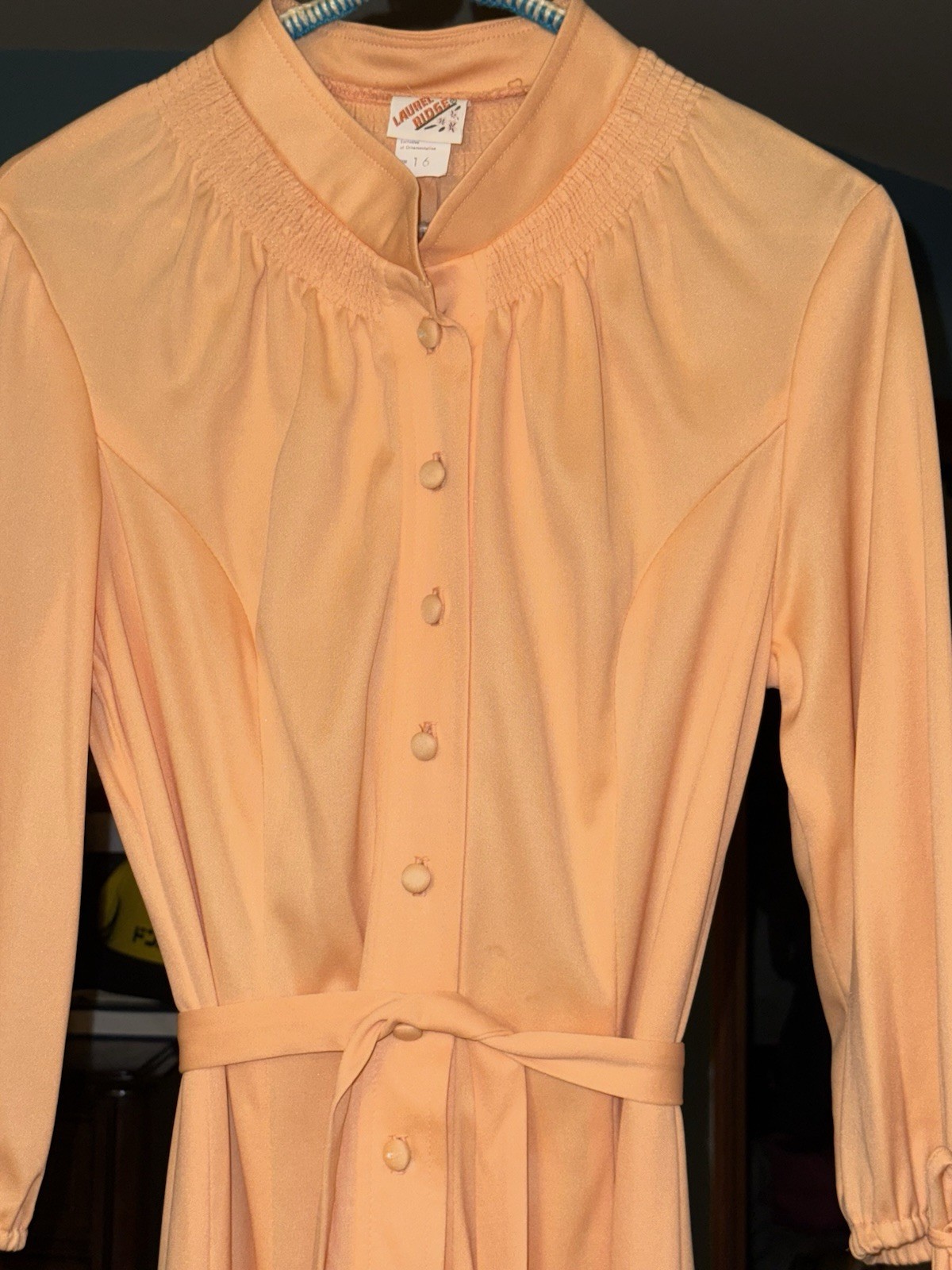 Vintage Laurel Ridge Dress Women’s Size 16 Polyester Props Costume Orange Cream