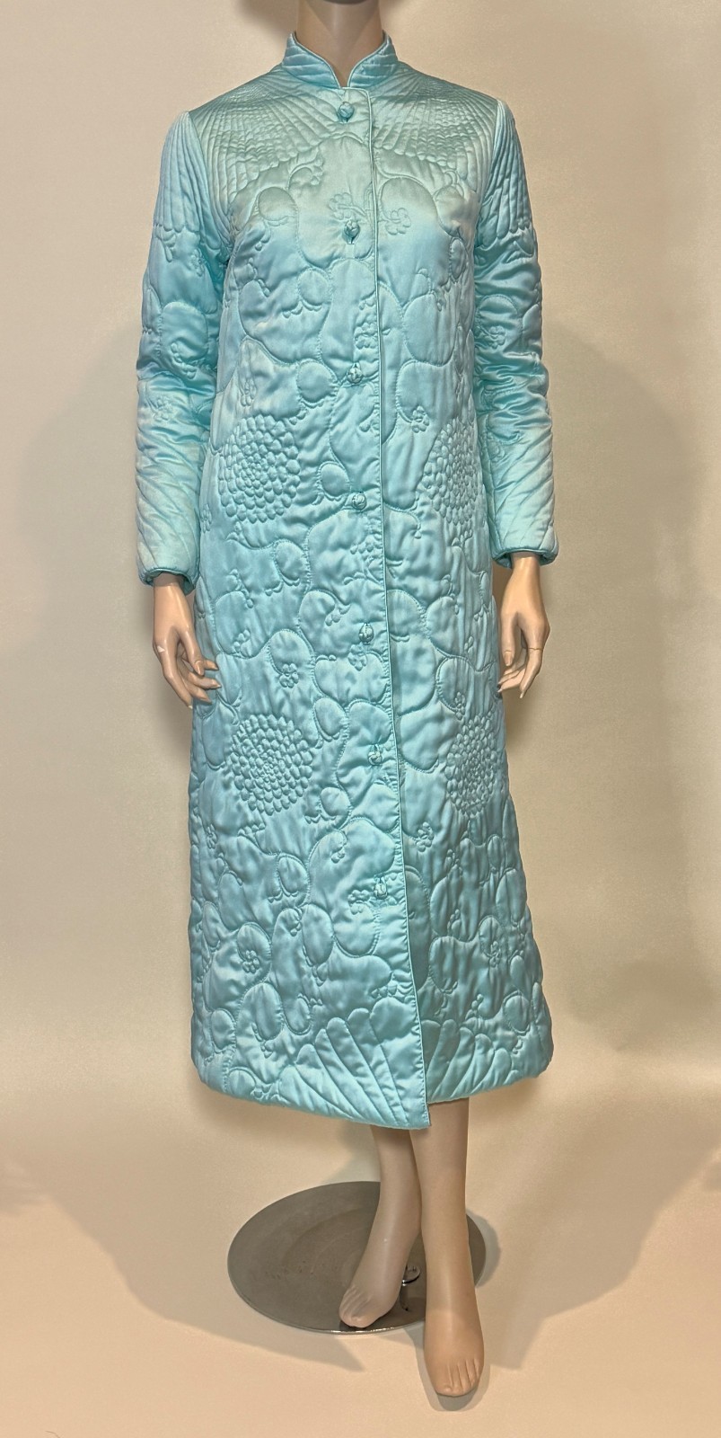Vintage Neiman Marcus Aqua satin quilted robe made in Hong Kong 1970’s size P