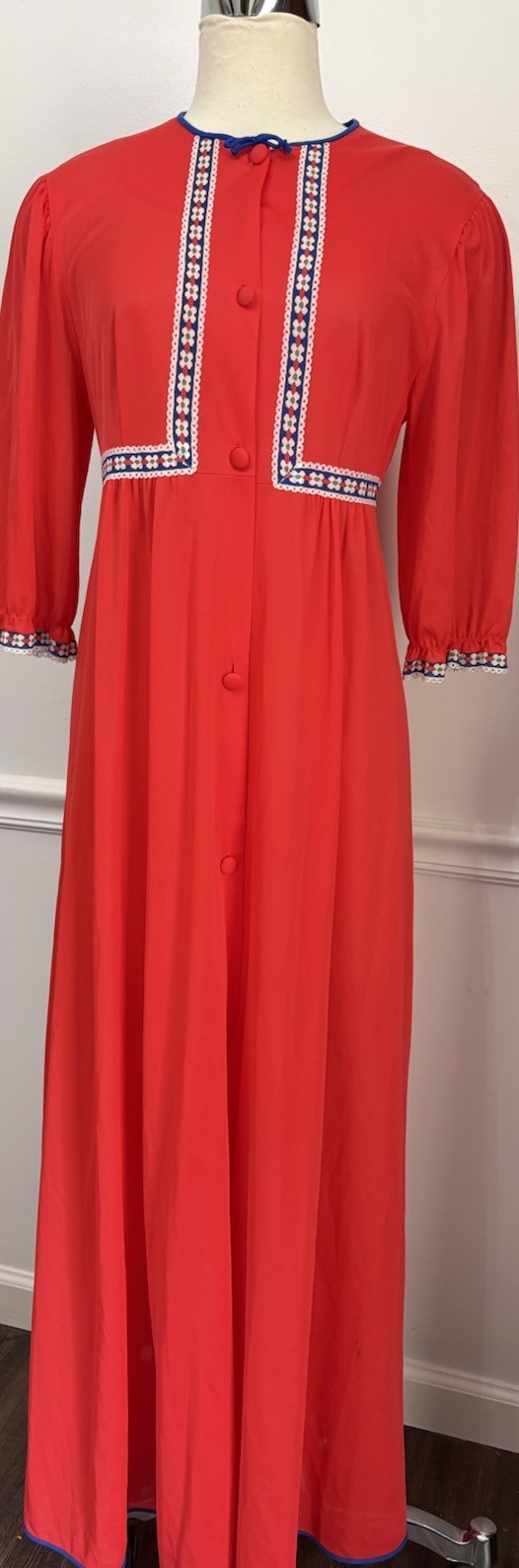 Vtg Circa Lorraine Robe Button Nightgown M Luminous Sheen Feminine Red Nylon