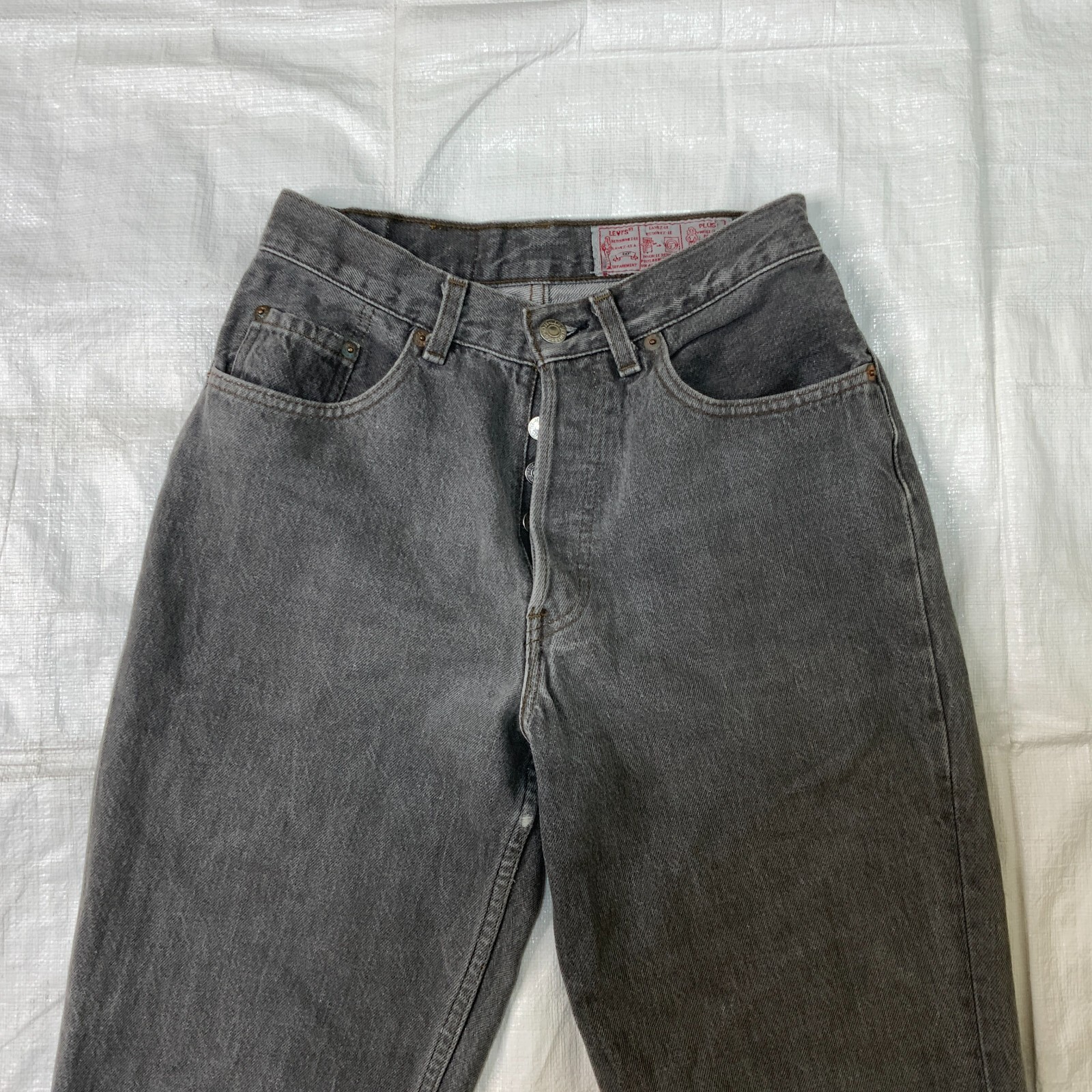 Vintgae LEVI’S 901 Womens Jeans Gray Tag 28×32 Real Size 25×25 Made in France