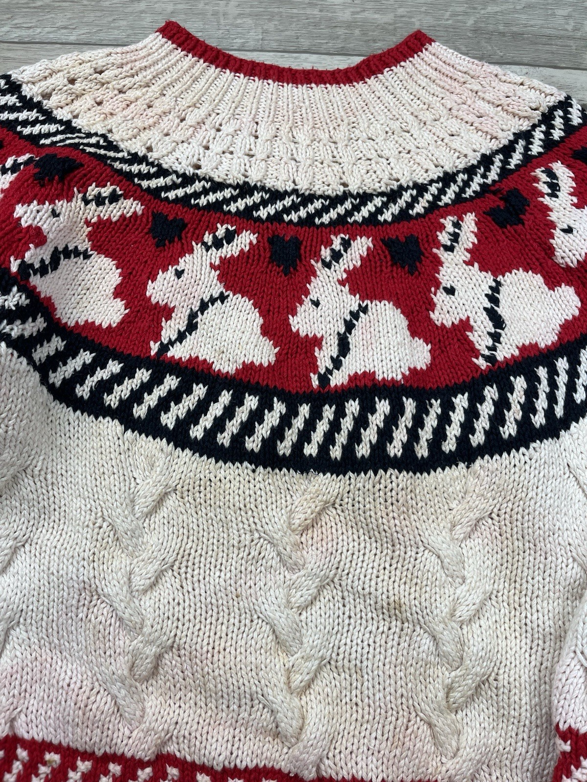 Vintage The Eagle’s Eye Sweater Women’s Sz Small Bunnies Fair Isle Handknit READ