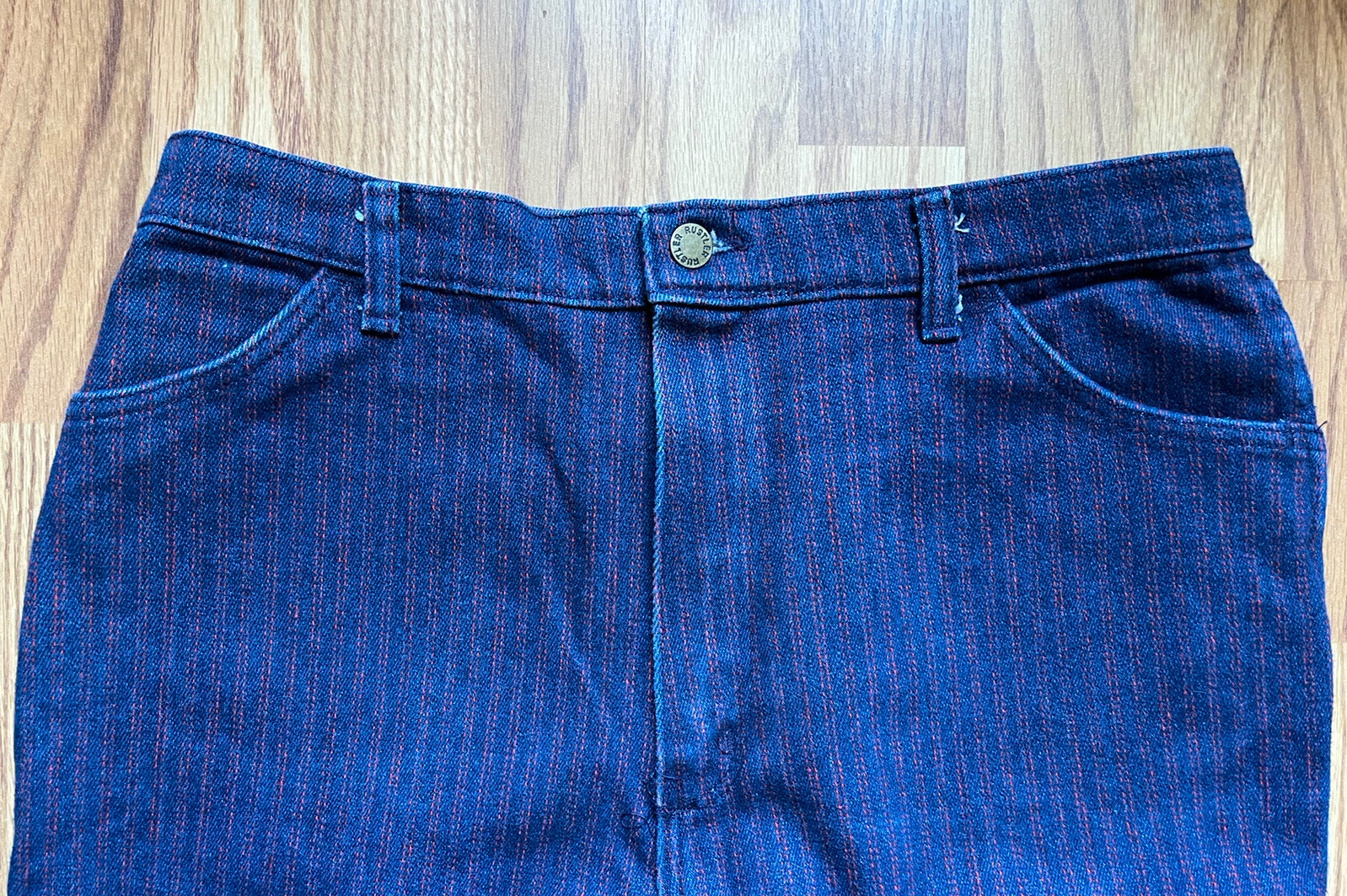 Vintage Women’s RUSTLER Denim Jeans Original Dark Blue w Red Stripes 34×28 USA