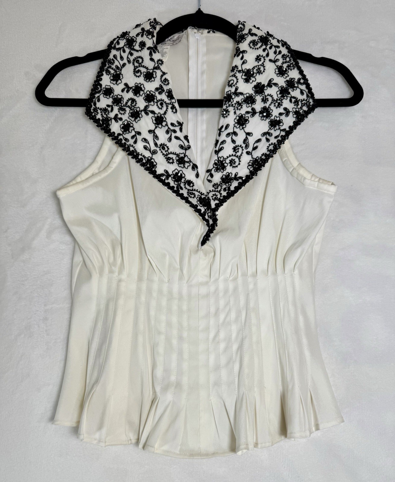 Vintage Laurence Kazar White And Black Beaded Top Size Small 80’s 90’s Floral