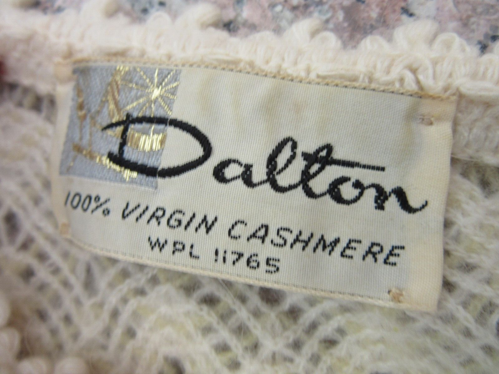 VTG Crochet Dalton Ivory 100% Virgin Cashmere Sweater Sz S / EVC