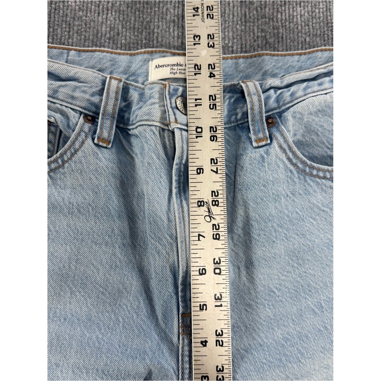 ABERCROMBIE & FITCH Loose High Rise Jeans 8 29 Slouchy 90s Grunge Skater Minimal