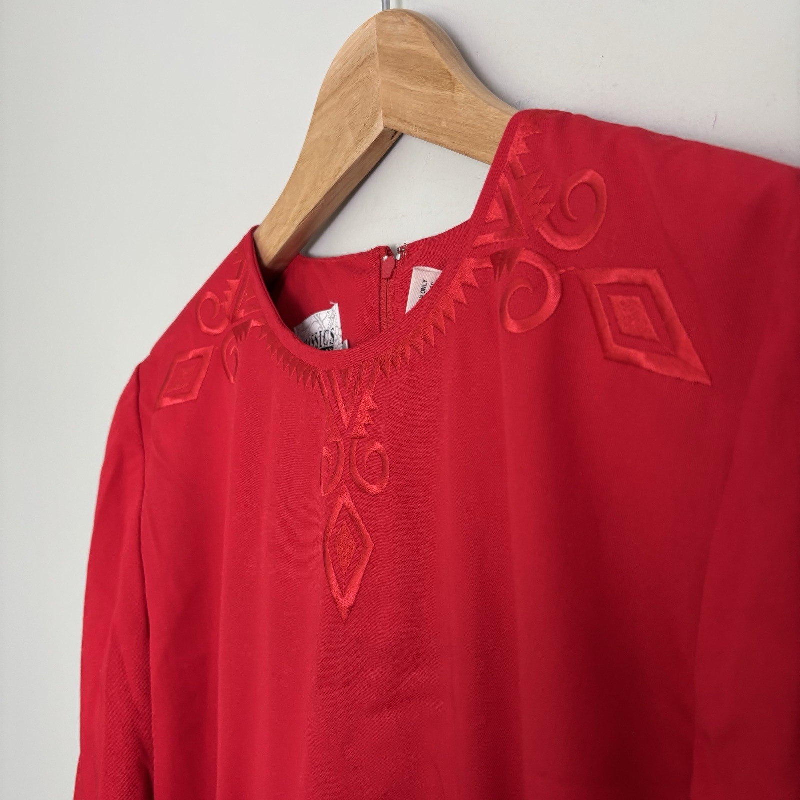 Vintage 80s Classic by Leslie Fay Red Long Sleeve Embroidered Sheath Dress-Sz 10